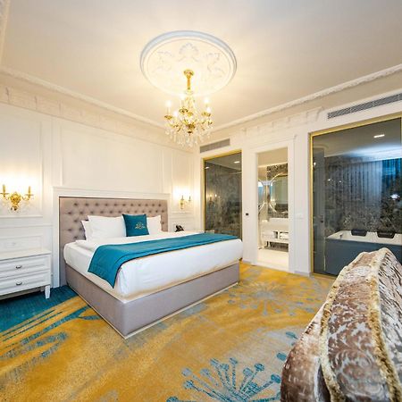 Grand Hotel Belushi Boge Exteriör bild