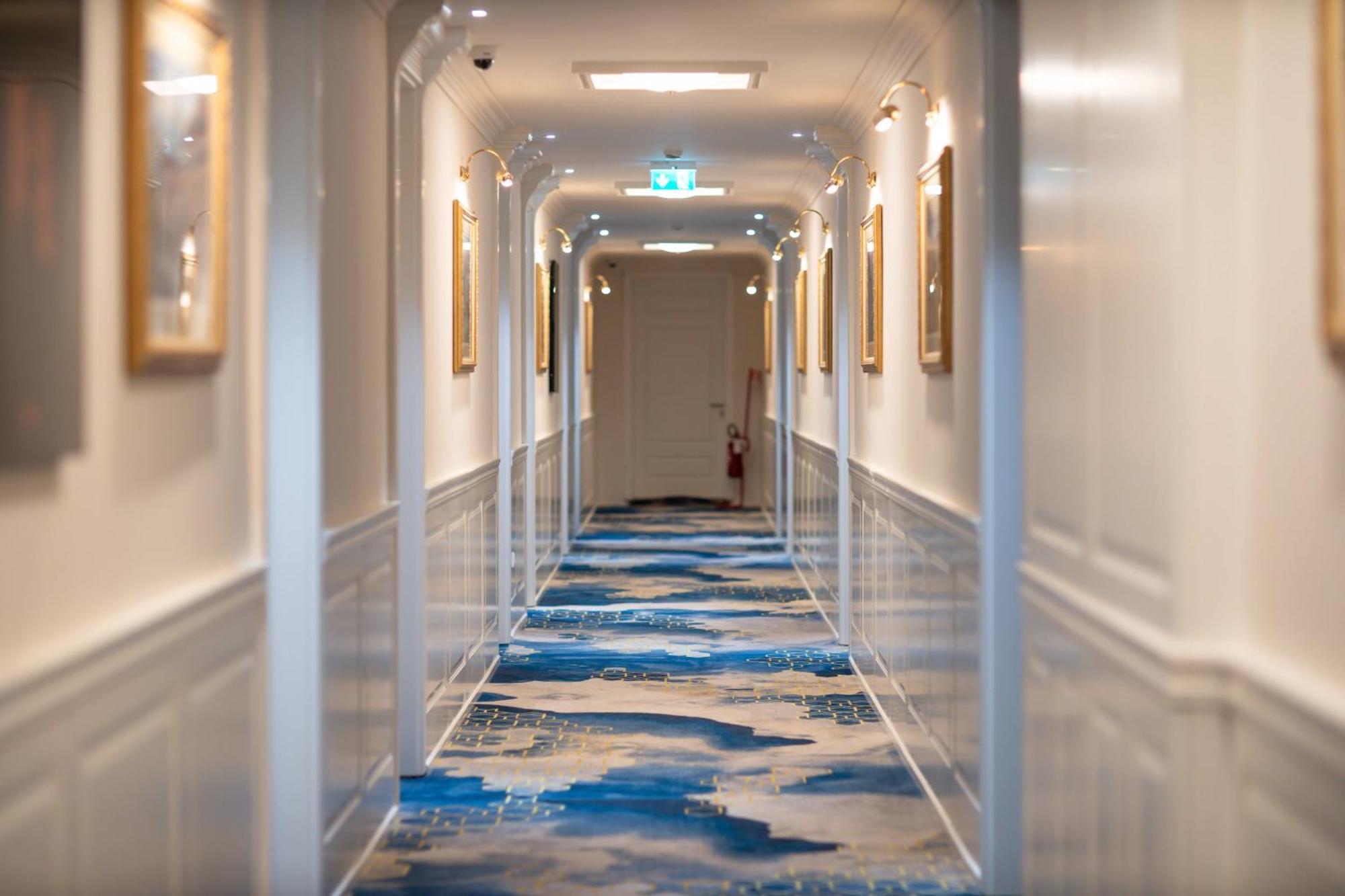 Grand Hotel Belushi Boge Exteriör bild